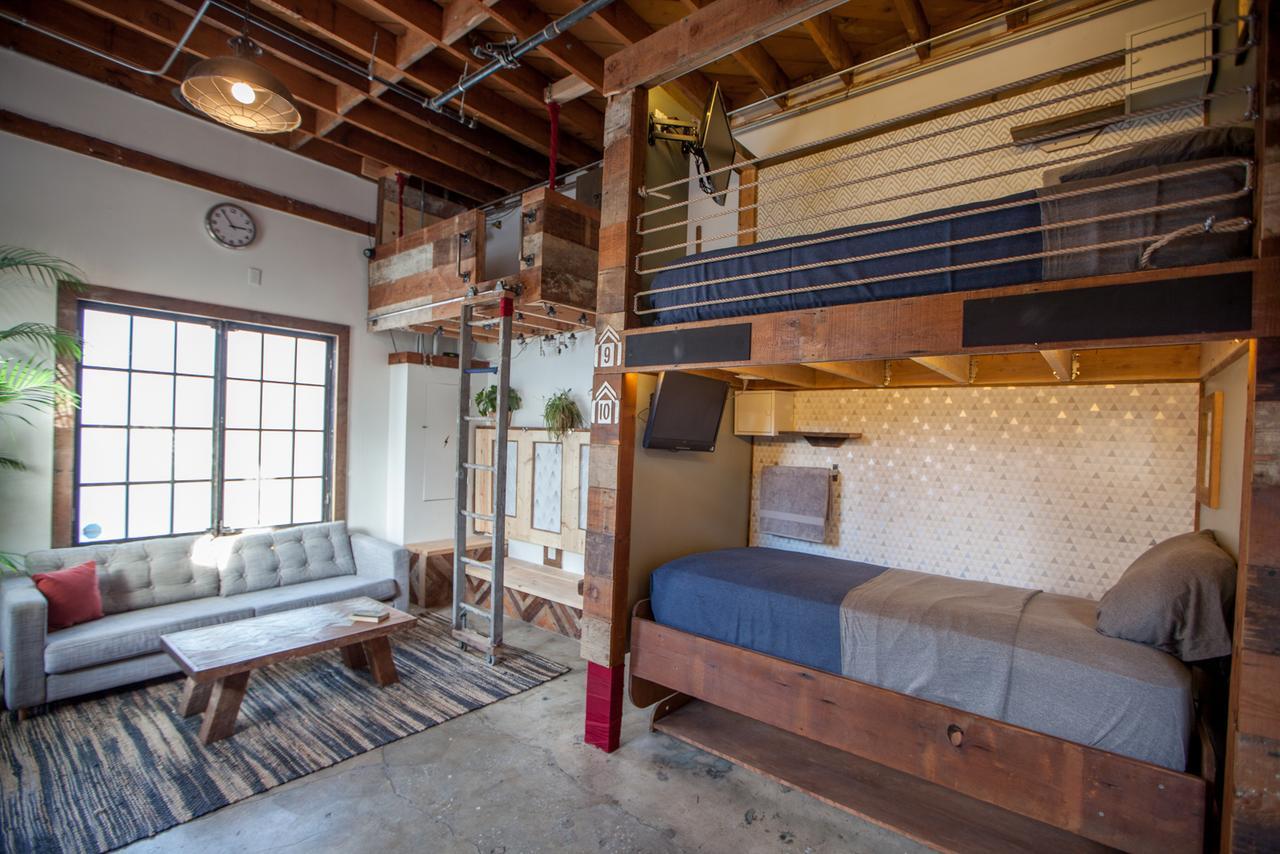 Podshare East Hollywood Vandrarhem Los Angeles Exteriör bild