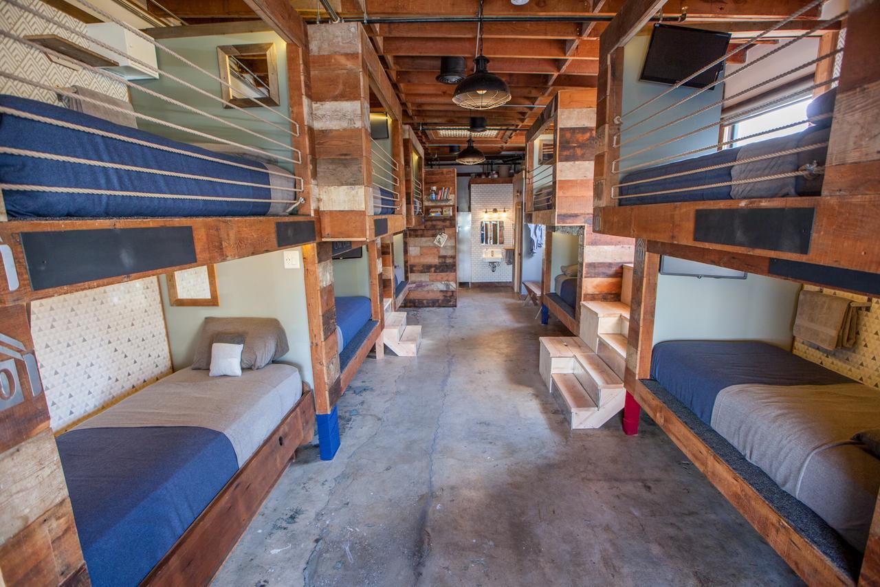 Podshare East Hollywood Vandrarhem Los Angeles Exteriör bild