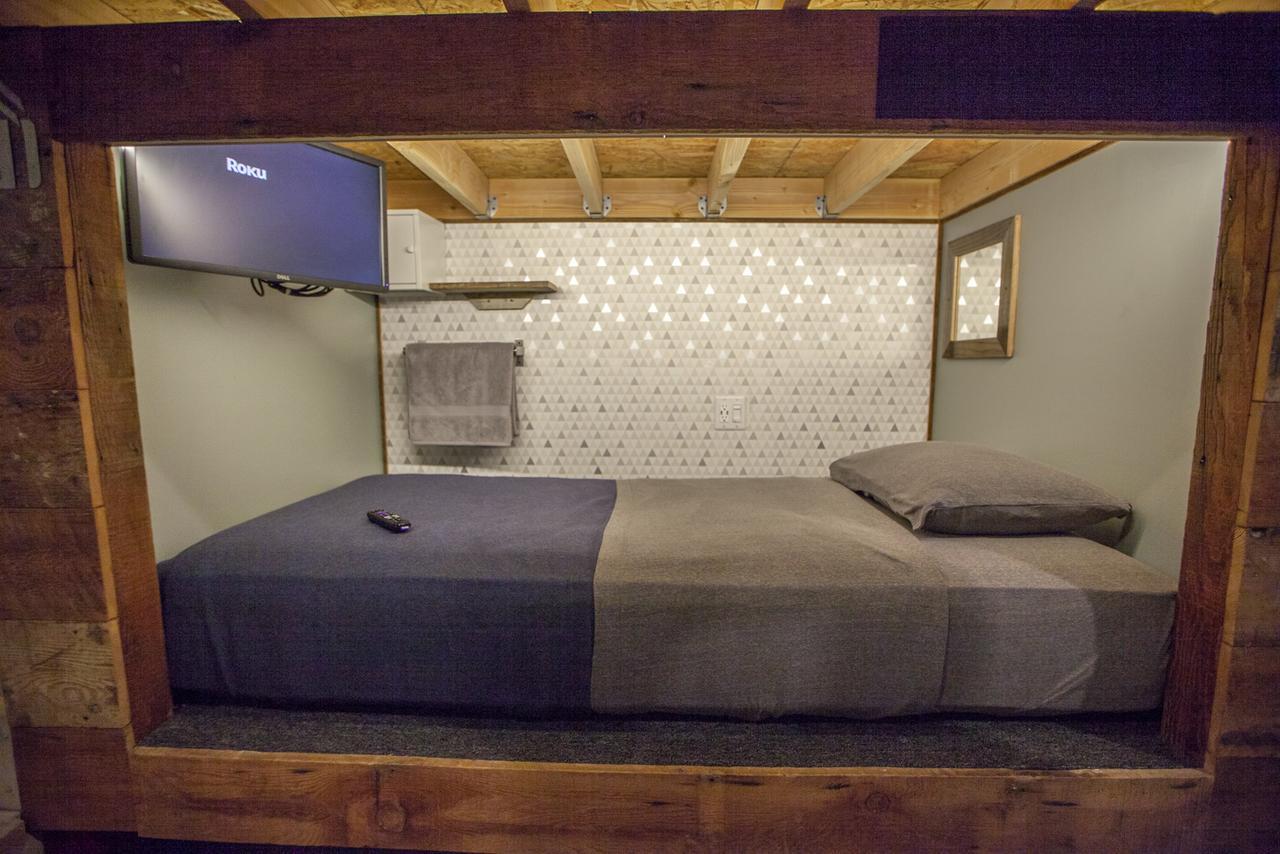 Podshare East Hollywood Vandrarhem Los Angeles Exteriör bild