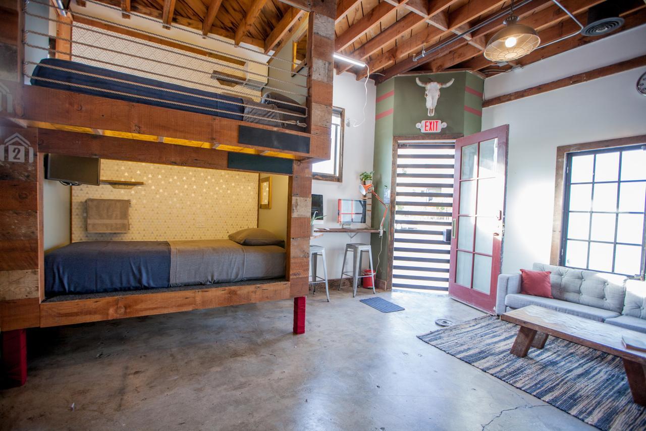 Podshare East Hollywood Vandrarhem Los Angeles Exteriör bild