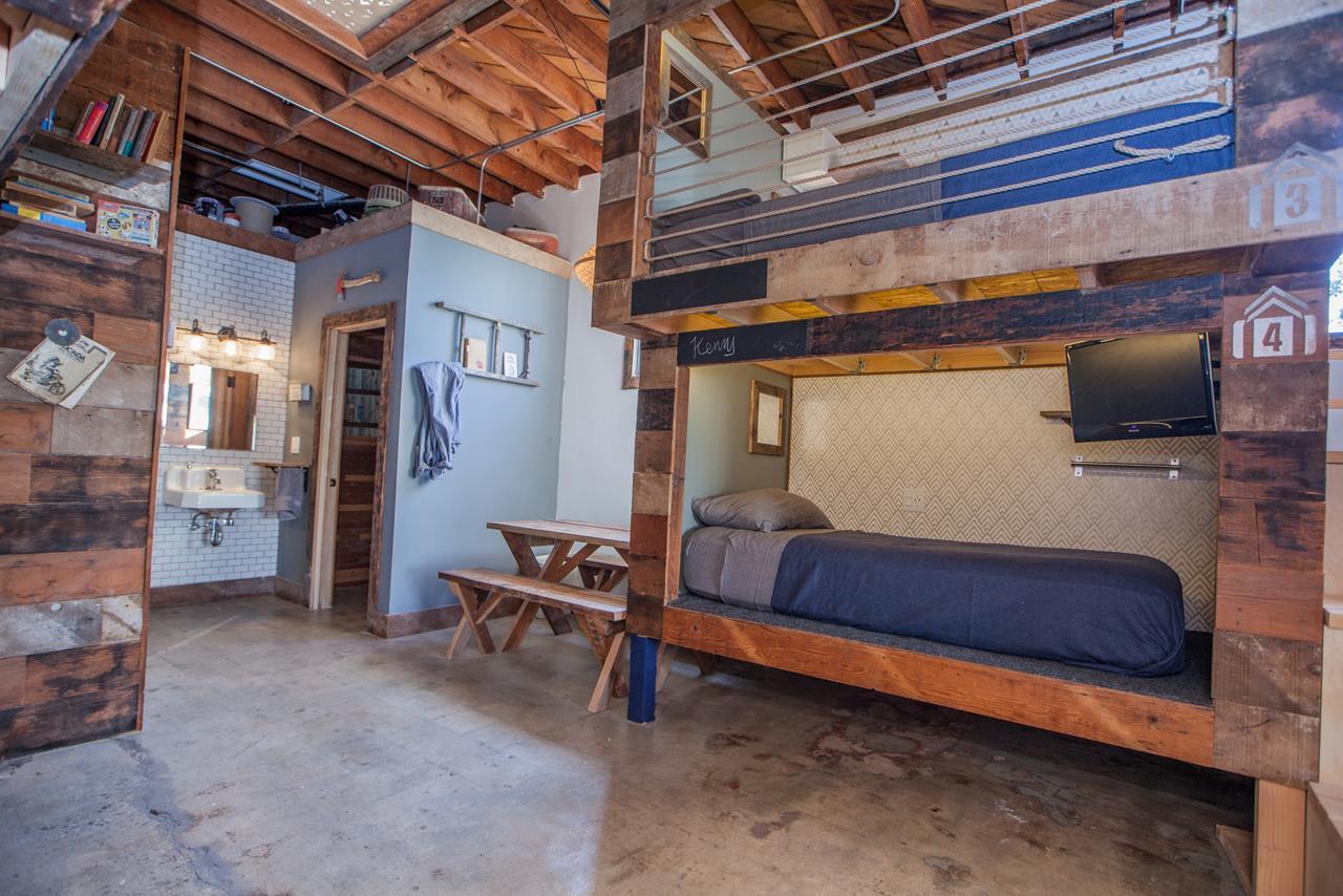 Podshare East Hollywood Vandrarhem Los Angeles Exteriör bild