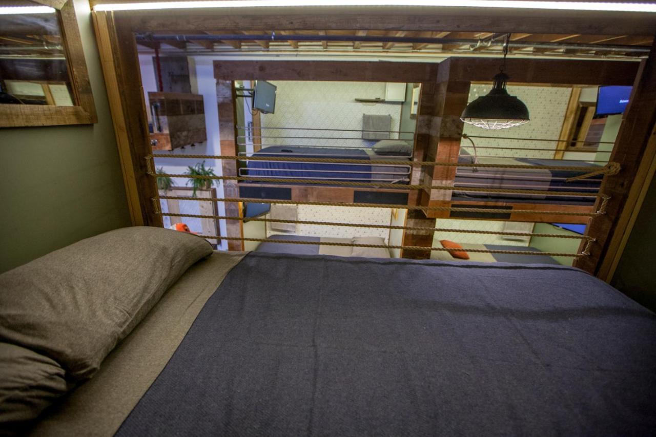 Podshare East Hollywood Vandrarhem Los Angeles Exteriör bild