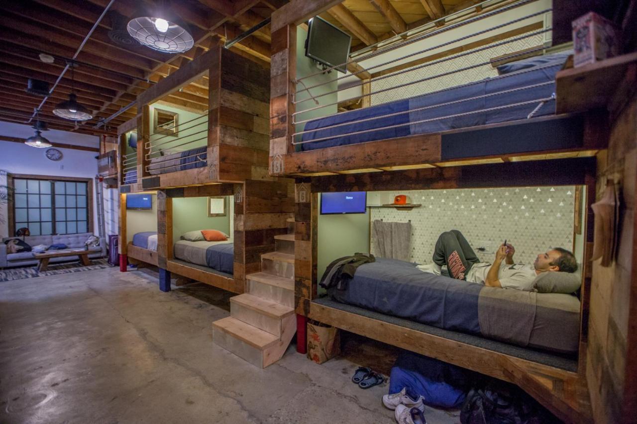 Podshare East Hollywood Vandrarhem Los Angeles Exteriör bild